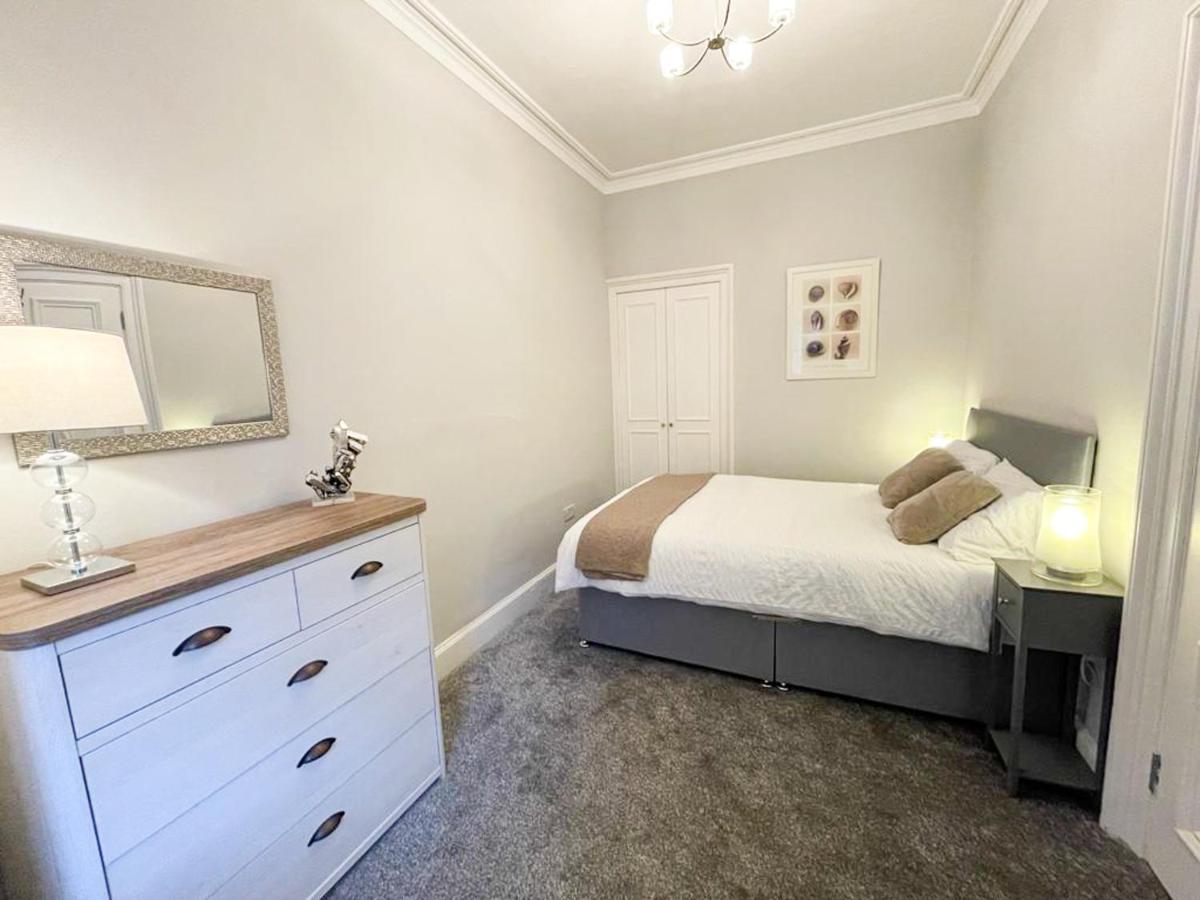 2Bed, Private Garden & Fireplace, Near Water Of Leith เอดินบะระ ภายนอก รูปภาพ