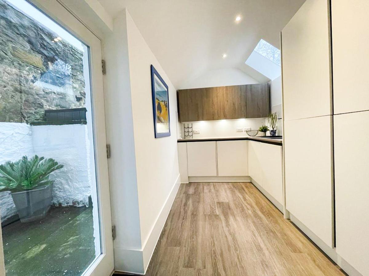 2Bed, Private Garden & Fireplace, Near Water Of Leith เอดินบะระ ภายนอก รูปภาพ